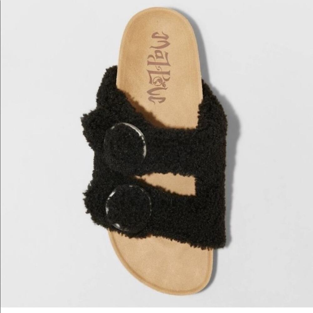 Fuzzy Sherpa Slippers flat Mad Love Footbed Sandals NWT SZ 5
